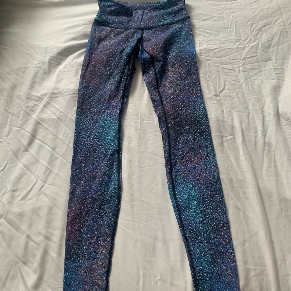 🧜‍♀️ Rare! mermaid lululemon leggings